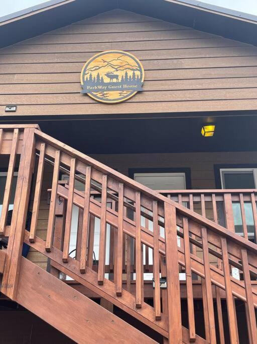 Parkway Yellowstone Guest House #7 جاردينر المظهر الخارجي الصورة