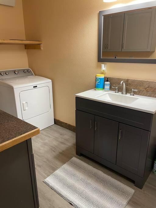 Parkway Yellowstone Guest House #7 جاردينر المظهر الخارجي الصورة