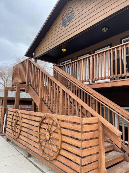 Parkway Yellowstone Guest House #7 جاردينر المظهر الخارجي الصورة